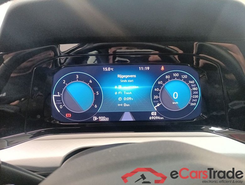 Volkswagen Golf VIII 2.0 TDI 85kW Life 5d #6