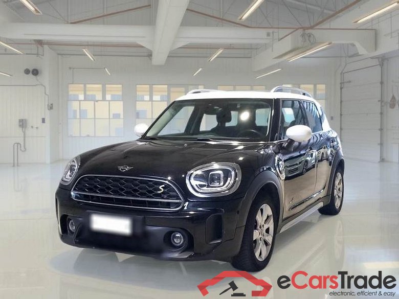 MINI COUNTRYMAN / 2020 / 5P / BERLINA COOPER S E ALL4 BUSINESS AUTOM. #1