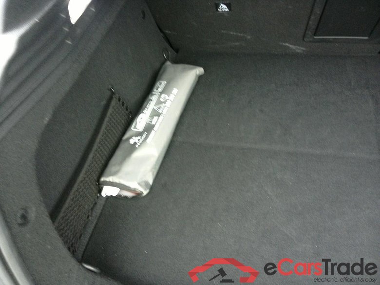 Peugeot 308 1.6 Plug-In Hybrid GT-Line Aut. LED-Xenon I-Cockpit Navi 1/2 Sport-Leather KeylessGo Camera Klima PDC ... #5