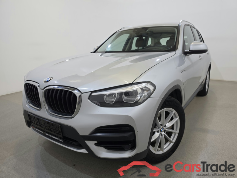 BMW X3 2.0 xDrive30e Plug-In Hybrid Aut. LC-Pro Navi-Pro KeylessGo Klima PDC ...