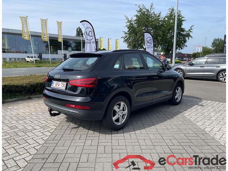 AUDI Q3 Audi Q3   2.0 TDI  100(136) kW(ch) 6 vitesses #2