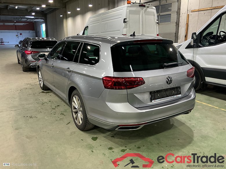 VOLKSWAGEN PASSAT VARIANT 1.5 TSI OPF VARIANT ELEGANCE BUSINESS #3
