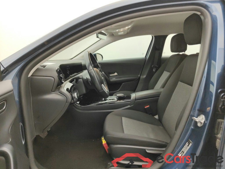 MERCEDES CLASSE A DIESEL (W177) A 180 d 116 Business Solution Essential 5d #3