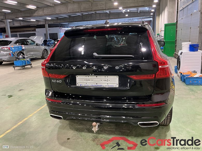 VOLVO XC60 DIESEL - 2017 2.0 B5 AWD R-Design Geartronic AdBlue #5