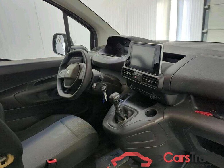 PEUGEOT Partner 1.2 PT. Premium #3