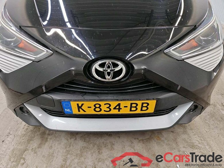 TOYOTA Aygo 1.0 VVT-i x-play #4
