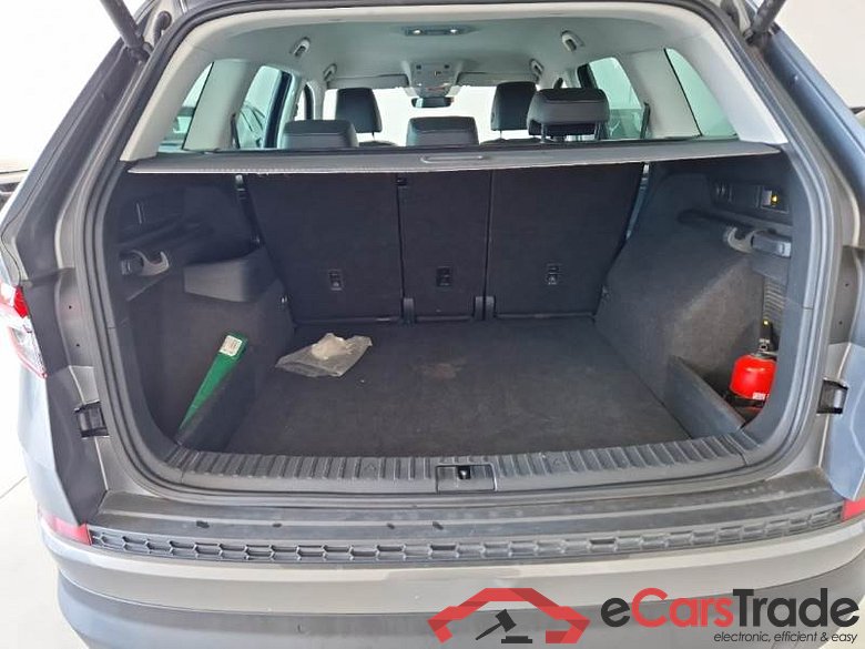 SKODA KODIAQ / 2021 / 5P / SUV 2.0 TDI 110KW STYLE DSG 4WD 5P #5