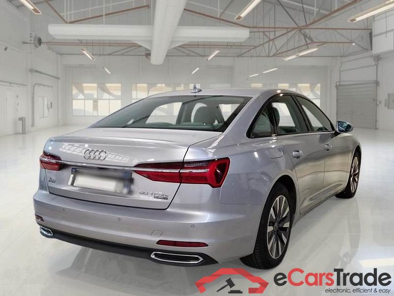 AUDI A6 / 2018 / 4P / BERLINA 50 TFSI E QUAT ULTRA S TRON BUSIN PLUS #2