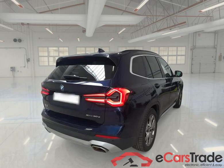 BMW X3 / 2021 / 5P / SUV XDRIVE 30E #2