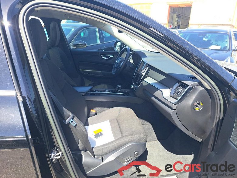 VOLVO XC60 / 2017 / 5P / todoterreno 2.0 T6 AWD Recharge Inscription Exp Auto #6