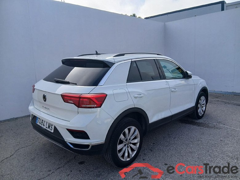 VOLKSWAGEN T-Roc / 2017 / 5P / todoterreno Advance 1.0 TSI 81kW (110CV) #2