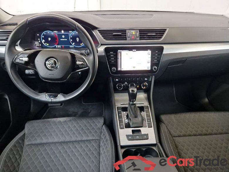 SKODA SUPERB WAGON / 2019 / 5P / STATION WAGON 2.0 TDI EVO 110KW EXECUTIVE DSG #3