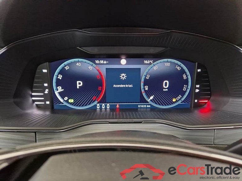 SKODA SUPERB WAGON / 2019 / 5P / STATION WAGON 2.0 TDI EVO 110KW EXECUTIVE DSG #4