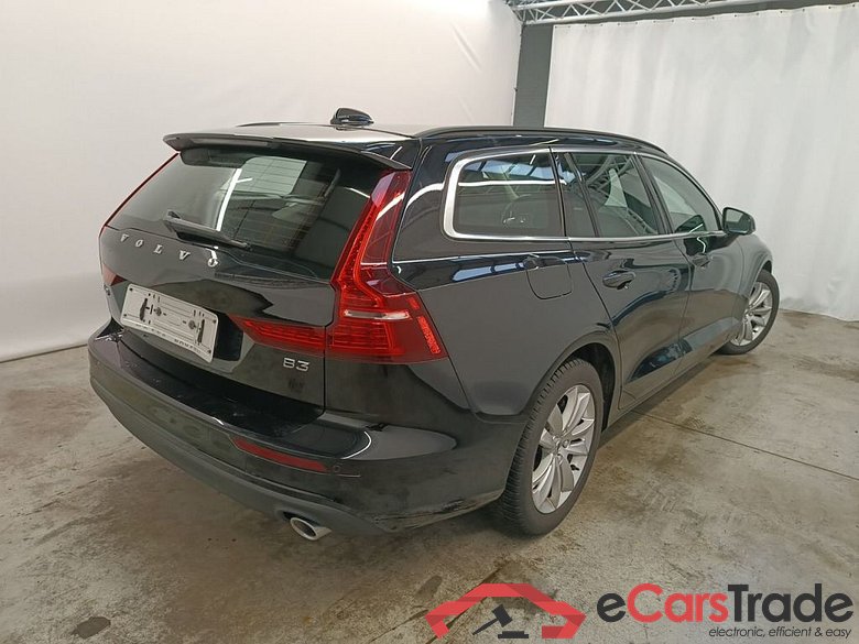 Volvo V60 B3 Momentum Pro DCT 5d #2