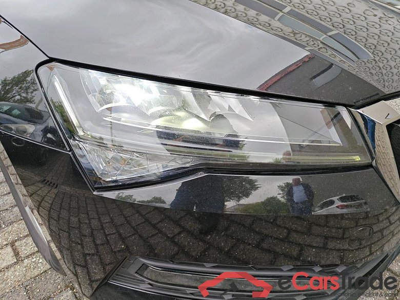 SKODA Superb Combi 110 kW #4