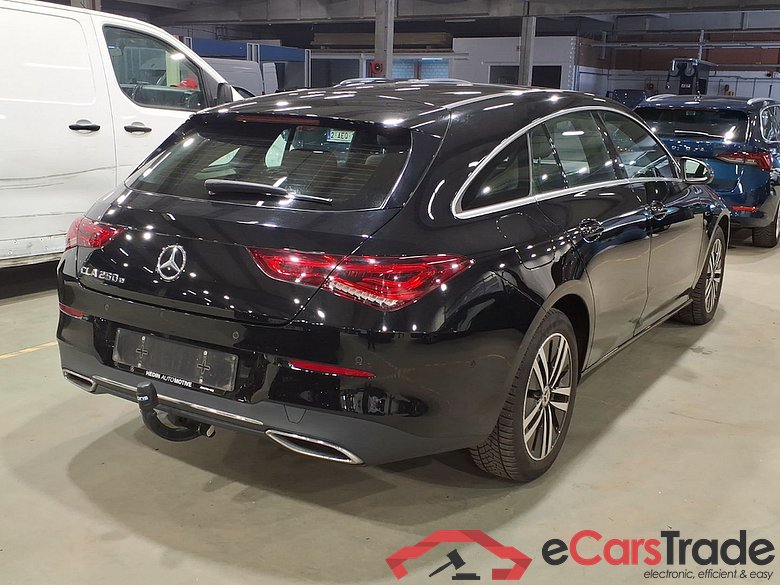 MERCEDES-BENZ CLA SHOOTING BRAKE 1.3 CLA 250 E BUSINESS SOLUTION DCT #4