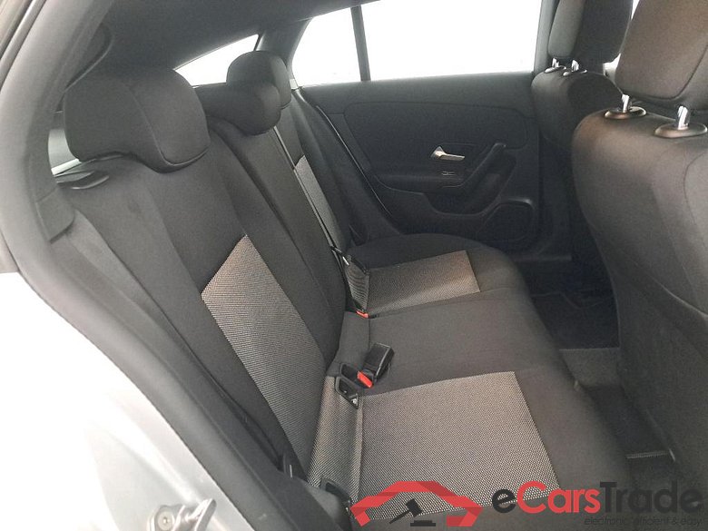 MERCEDES-BENZ CLA SHOOTING BRAKE 2.0 CLA 180 D ESSENTIAL LINE DCT SH BR #6