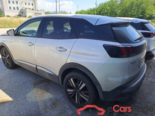 Peugeot 3008 1.5 BlueHDI Allure Aut. LED I-Cockpit Navi 1/2 Leather KeylessGo Camera Klima PDC ... #4