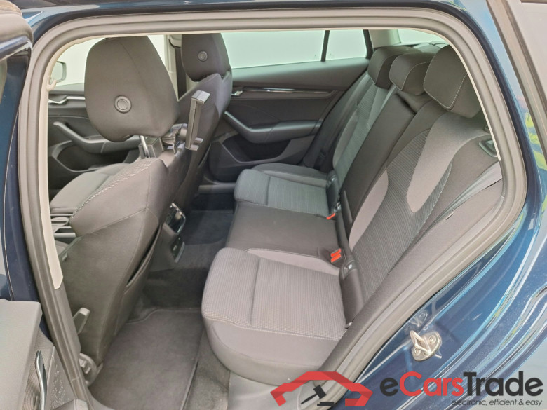 Skoda, Octavia Combi '20, Skoda Octavia Combi 2.0 CRTDI 85kW Ambition 5d #4