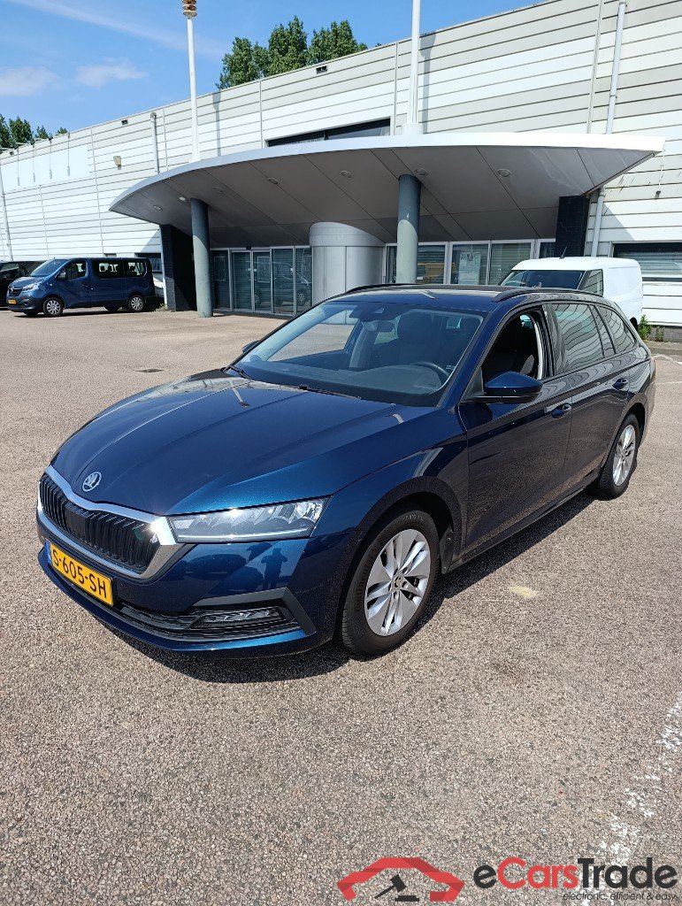 SKODA OCTAVIA COMBI 1.0 TSI Bns Edition #1