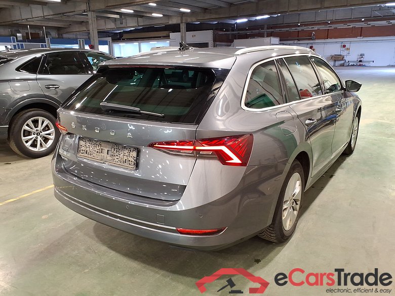 SKODA Octavia 1.5 TSI ACT 110KW CLEVER #4