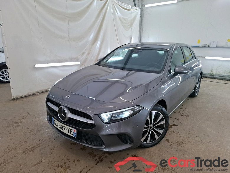 MERCEDES-BENZ Classe A Compact / 2018 / 5P / Berline A 250 e Style Line 8G-DCT #1