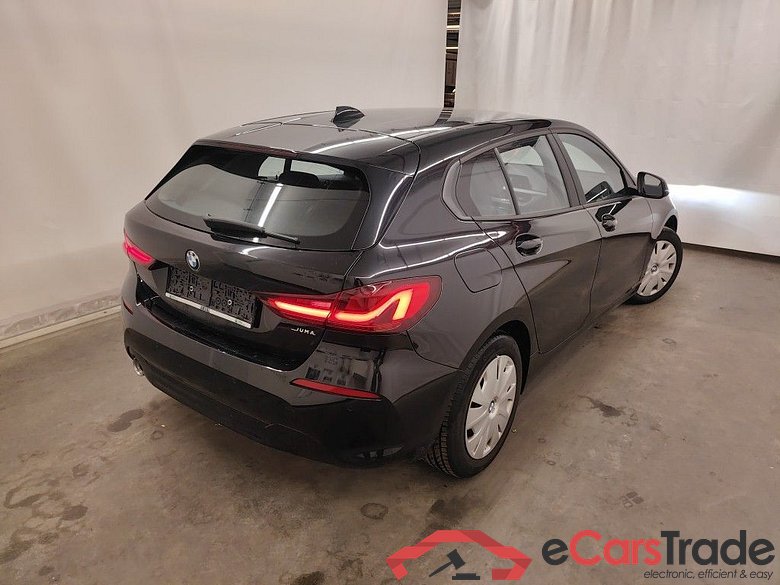 BMW 1 Reeks Hatch 116dA (85 kW) 5d #2