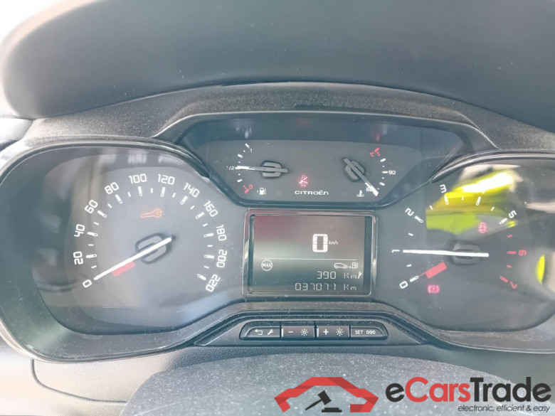 CITROEN C3 / 2020 / 5P / berlina con portón PureTech 60KW (83CV) Feel Pack #4