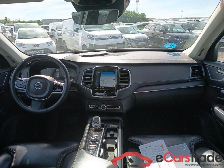 VOLVO XC90 / 2019 / 5P / todoterreno 2.0 T8 AWD Inscription Auto #3