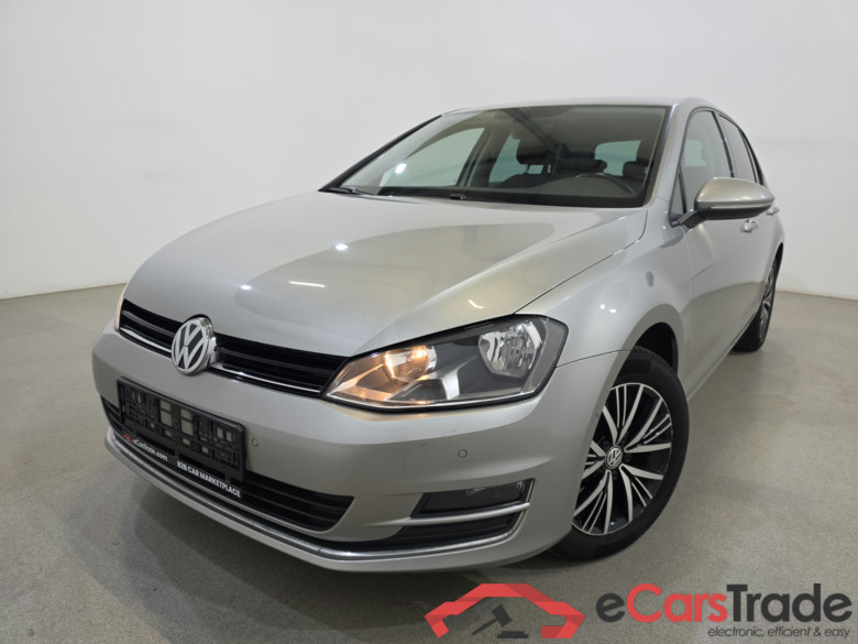 Volkswagen Golf 1.6 TDI ACC Navi Klima PDC ... #1