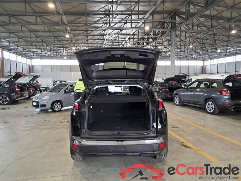 PEUGEOT 3008 / 2020 / 5P / SUV BLUEHDI 130 EAT8 SeS ALLURE #5