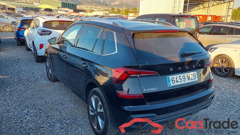 SKODA Kamiq 1.5 TSI 110kW (150CV) Manual 6 vel Design(Pano + Winterpack) #2