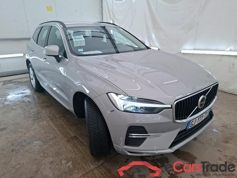 VOLVO XC60 5p SUV B4 AWD 197 Geartro 8 Momentum #4