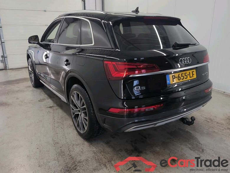 AUDI Q5 50 TFSI e Adv. ed. #6