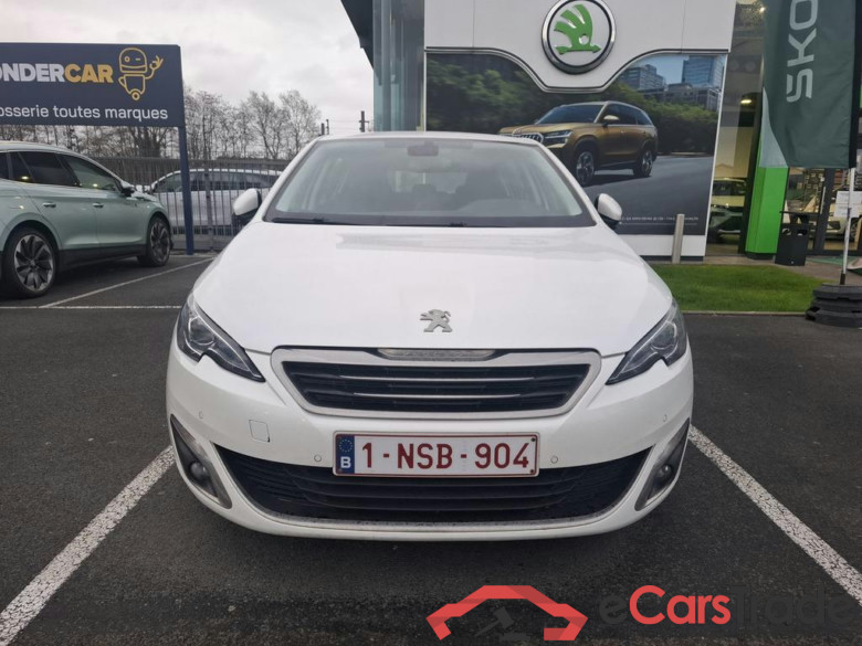 PEUGEOT 308 1.2 PureTech Allure STT #5
