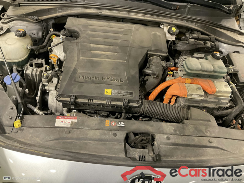 KIA CEED SPORTSWAGON - 2018 1.6 GDi PHEV Sense DCT #6