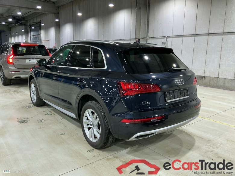 AUDI Q5 - 2017 50 TFSi e PHEV Q Sport S tronic #3
