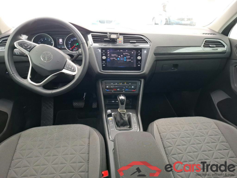 VOLKSWAGEN Tiguan / 2020 / 5P / SUV 1.5 TSI 150 DSG7 Life Busines #5