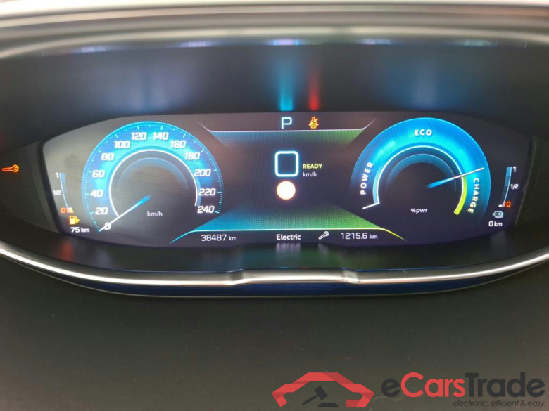 PEUGEOT 3008 / 2020 / 5P / SUV 1.6 HYBRID 225 E-EAT8 GT #6