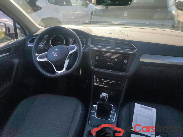 VOLKSWAGEN Tiguan Life 2.0 TDI 150 CV / 5P #3
