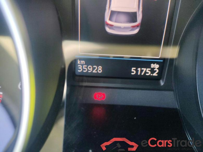 VOLKSWAGEN Tiguan Life 2.0 TDI 150 CV / 5P #5