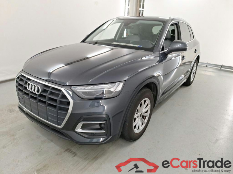 AUDI Q5 2.0 30 TDI S TRONIC BUS. ED. ATTRACTION #1