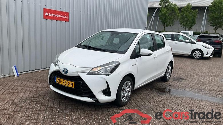 TOYOTA YARIS 1.5vvti hybrid active 74kW cvt aut