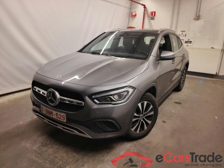 Mercedes-Benz GLA GLA 250e Business Solution 5d #1