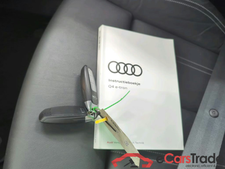 Audi Q4 e-tron 40 e-tron Launch edition Advanced Plus 5d #4