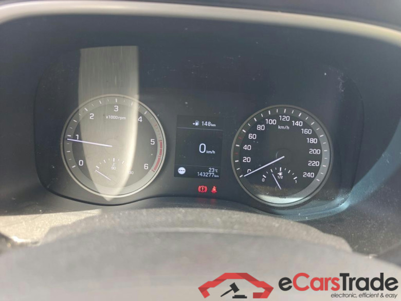 HYUNDAI Tucson / 2018 / 5P / todoterreno 1.6 CRDI 85kW (116CV) 48V SLE 4X2(SP)(SL) #4