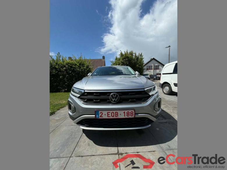 VOLKSWAGEN T-Roc 1.5 TSI Life DSG #2