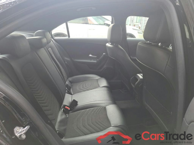 MERCEDES-BENZ A-CLASS LIMOUSINE 1.3 A 250 E BUSINESS SOLUTION DCT #6