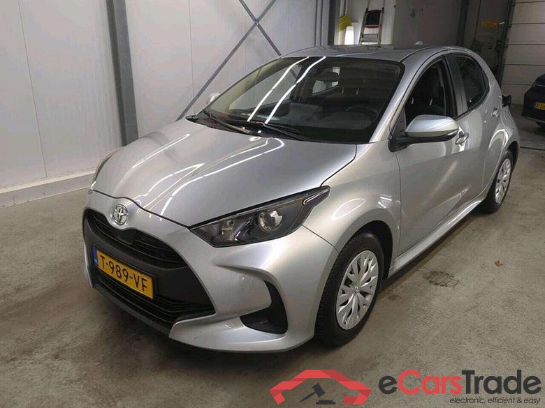 TOYOTA Yaris 1.5 VVT-i Active