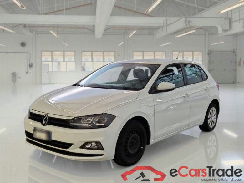 VOLKSWAGEN POLO / 2017 / 5P / BERLINA 1.0 TGI TRENDLINE #1